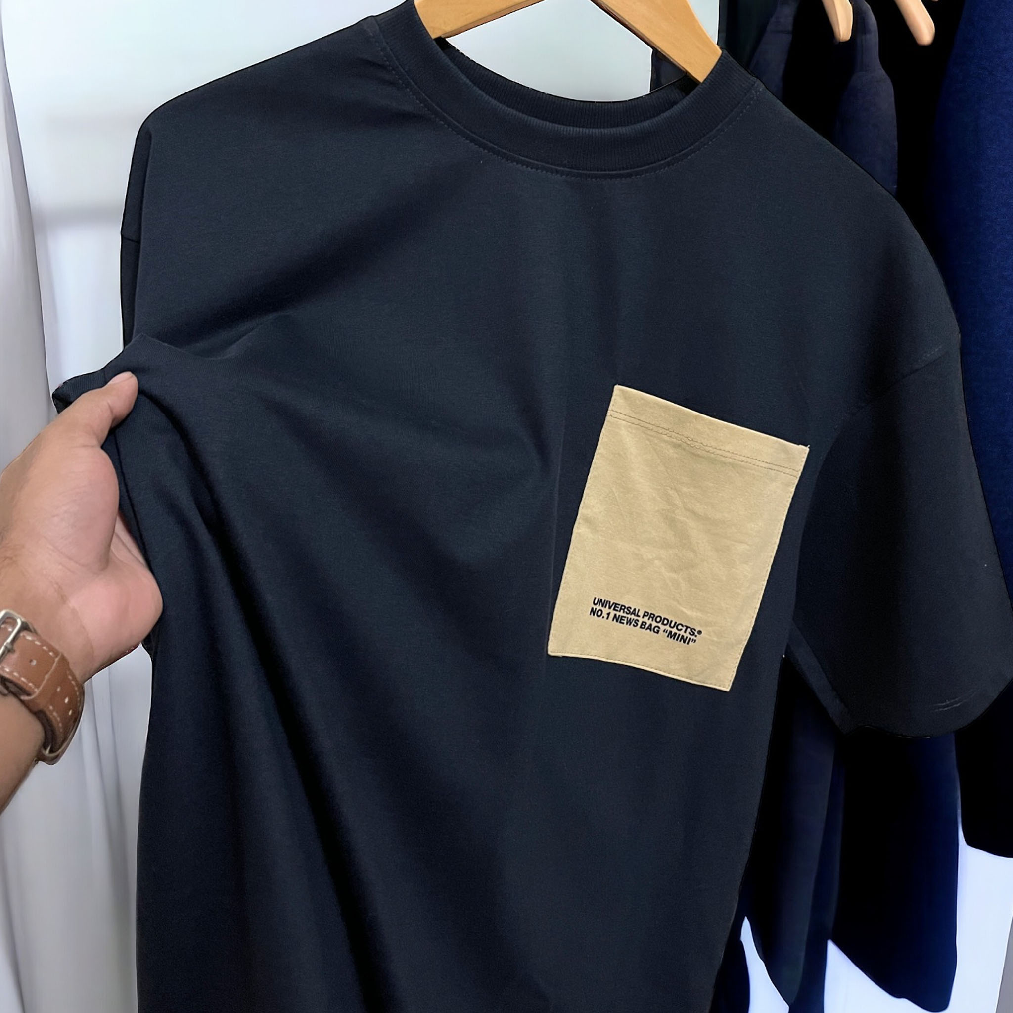 Heavy Weight Navy Arc Oversized T-shirt With Pocket.